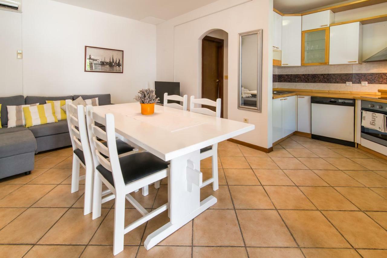 Apartman Babic Krk Town Εξωτερικό φωτογραφία